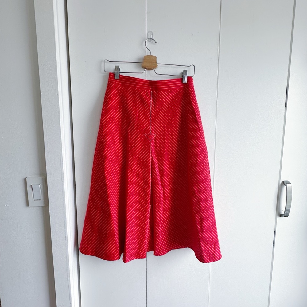 Elegant Vintage Red A-Line Skirt